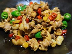 -佬麻雀·剁椒鱼头(京基KK One店)