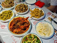 -三妹小龙虾·黄油蟹(华侨城总店)