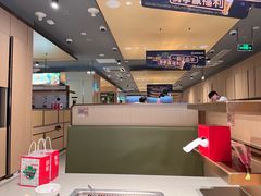 -海底捞火锅(珠影星光城夜宵主题店)