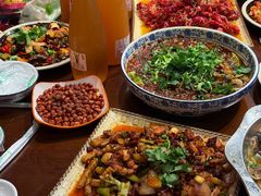 -谢老五跷脚牛肉·非遗传承店