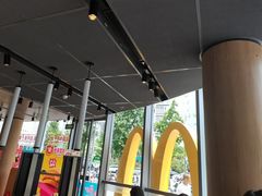 -麦当劳(北苑秋实路店)