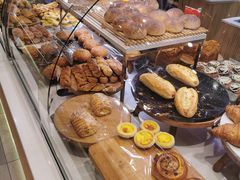 -巴黎贝甜(华堂新辰汇店)