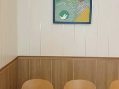 用餐区-德克士(中心医院店)