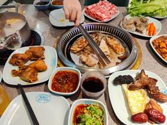 -金滏山烤肉·海鲜·火锅自助餐厅(襄阳万达店)
