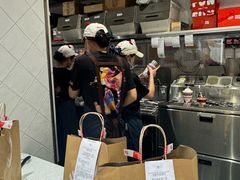 -DQ·蛋糕·冰淇淋(大宁国际商业广场店)