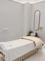 -苑苑vbeauty科技美容SPA