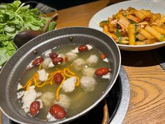 -吃饭皇帝大土家民族菜(正大广场店)