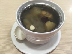 -佰搭果·广式茶餐厅(西华路店)