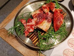 -草家酱蟹炭火烤肉店(珲春南路一店)