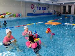 -乐悠游亲子游泳俱乐部