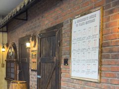 -逃脱反斗城沉浸剧情密室(阳光新业中心店)