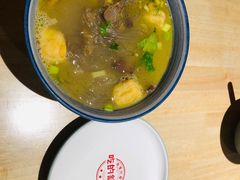 金陵鸭血粉丝汤-弄堂小笼包(西青中北永旺购物中心店)