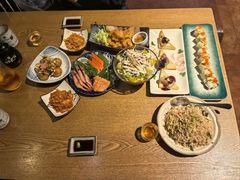 -泰居酒屋日式料理烧肉