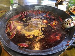 -黄潇洒老火锅(九眼桥宏济巷店)