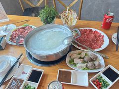 -吉友粥底火锅(方斜路店)