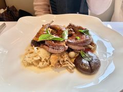 烟熏乳鸽配菌菇-Jean Georges