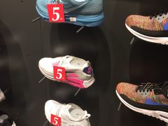 -天虹购物中心(石路店)