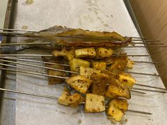 -清真磊磊烧烤老店(饮虎池街34号店)