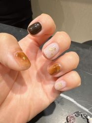 -悦指间美甲美睫