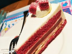 覆盆子优格慕斯蛋糕-COSTA COFFEE(武汉天地店)