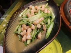 芦笋炒鱼子虾滑-辛香汇(飞洲店)