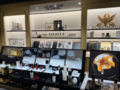-CHANEL(首都机场T2店)