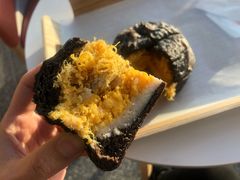 咸蛋黄嘟嘟（三层馅）-奈雪的茶(中粮祥云小镇店)