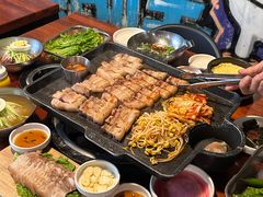 -Dombe豚(黑猪肉街店)