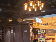 -暴风岛沉浸式体验馆(百联世纪店)
