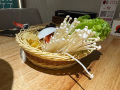 菌菇时蔬拼盘-郭靖·烤全羊·内蒙菜·烧烤(望京旗舰店)