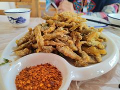 -彭大姐老店黄辣丁(新津店)