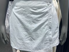 -NIKE 换季优惠店(上海青浦奥特莱斯)