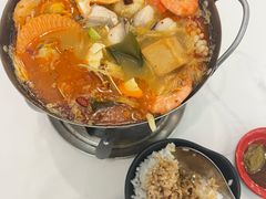 麻辣酸菜海鲜锅-张妈台式锅烧(深大店)