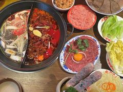 -萍姐火锅·公路夜市(武汉首店)