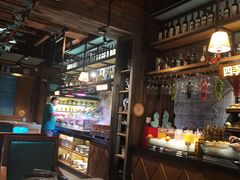 -领鲜活海鲜榴莲自助火锅(东门店)