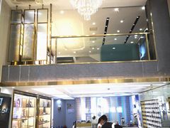 -世纪大明眼镜·蔡司战略授权店(汉街店)