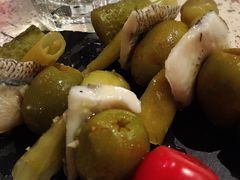自制腌鱼小吃-Carmen卡门西班牙餐厅