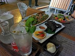 -喜洲吧·江畔老船厂·庭院餐厅(喜临院店)