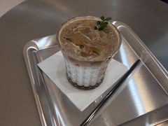 -浮漫咖啡(镜湖万达广场店)