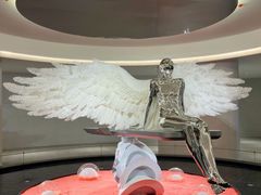 -涨巢·潮玩水疗局