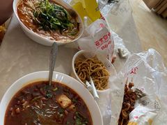 -中东大市场美食城