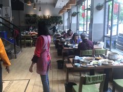 大堂-土桥手掌鸡·26年灌县老味道(都江堰店)
