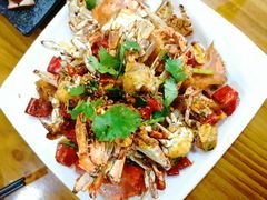 -老东镇啤酒屋海鲜加工·蒸汽海鲜·海鲜烧烤(台东店)