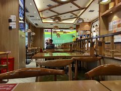 大堂-蓉李记成都名小吃(武汉菱角湖万达店)