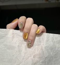 -桃色美甲沙龙