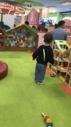 -莫莉幻想儿童乐园(绍兴金帝银泰城店)