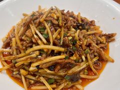 -椒香川流不息川菜馆(二七北路店)