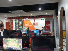 -鹏羽电竞馆(万盛东地铁站店)