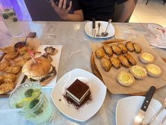 -必胜客(江门万达店)