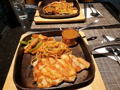 -半秋山西餐厅(巴南万达广场店)